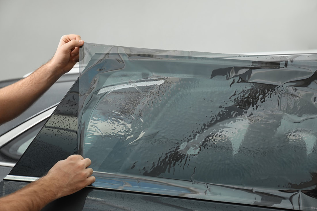 An image of Rear Windshield Repair and Replacement in Rossmoor CA